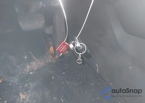 2017 Kia Cadenza Premium из США, поврежденный, VIN KNALC4J12H5041552